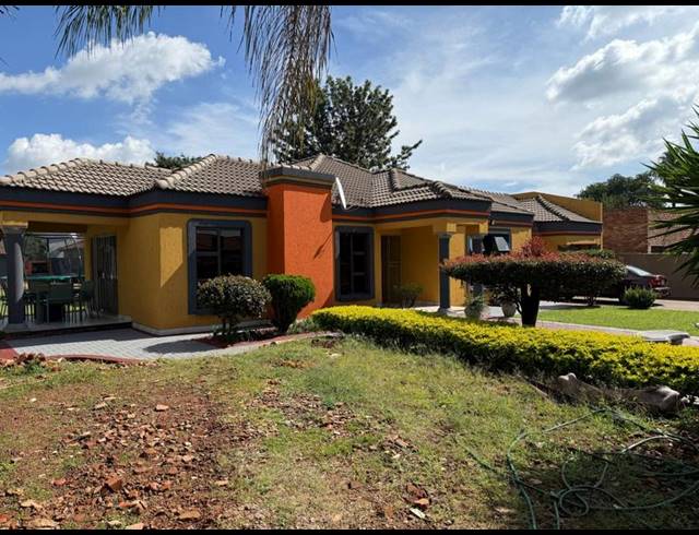 4 BEDROOM HOUSE FOR SALE IN CHANTELLE